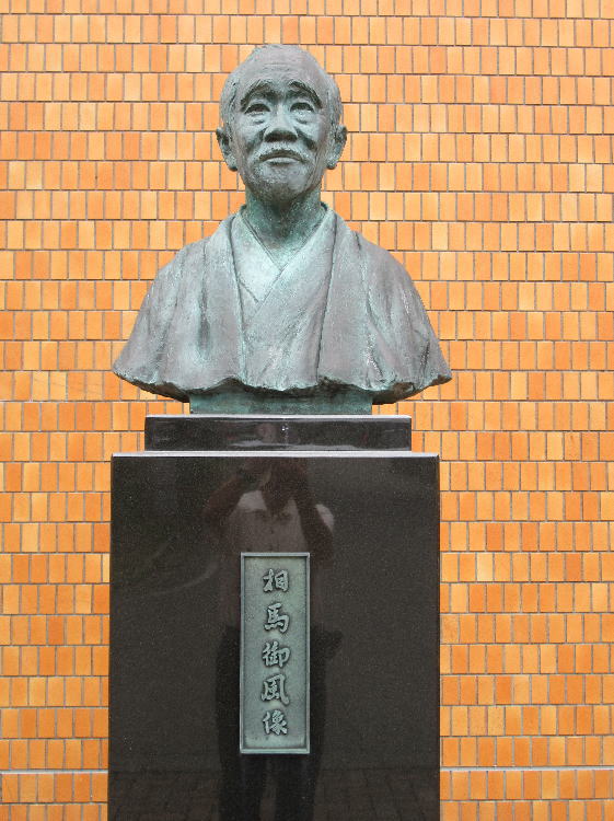 n䕗