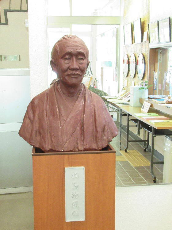 n䕗
