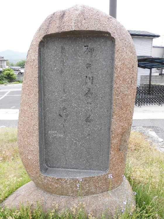 䏬S ZA