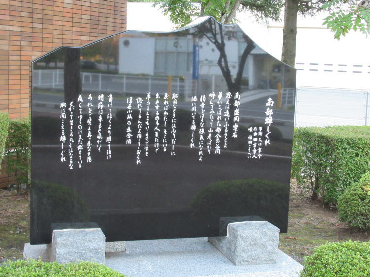암䂵